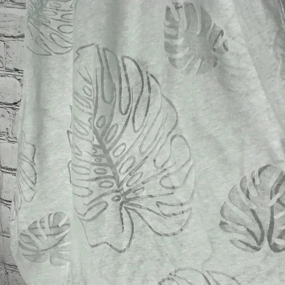 NWT‎ TEREZ WHITE PALM CREWNECK SLEEVLESS BURNOUT TANK COVERUP SIZE M - Picture 6 of 9